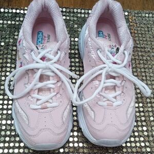 Skechers  Light Pink Sneakers
